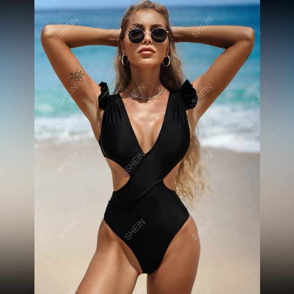 SHEIN Other - Ruffled Cap Sleeve One Piece Swimsuit